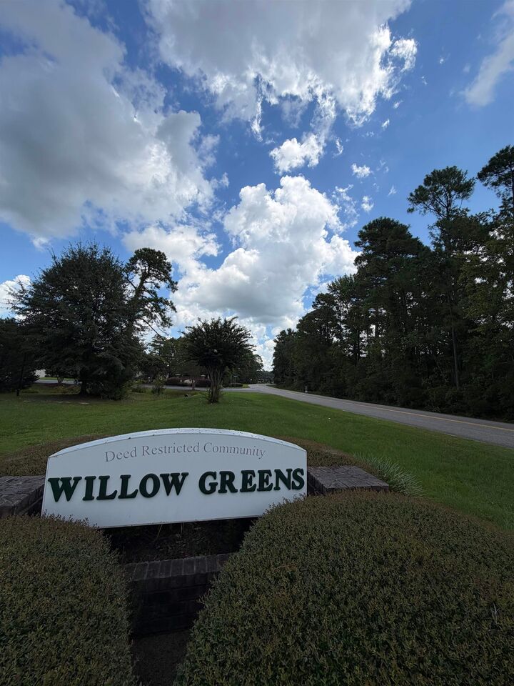Property Photo: 300 Willow Green Dr. F SC 29526