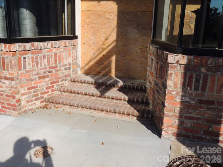 Property Photo: 122 W Court Street 122 NC 28139