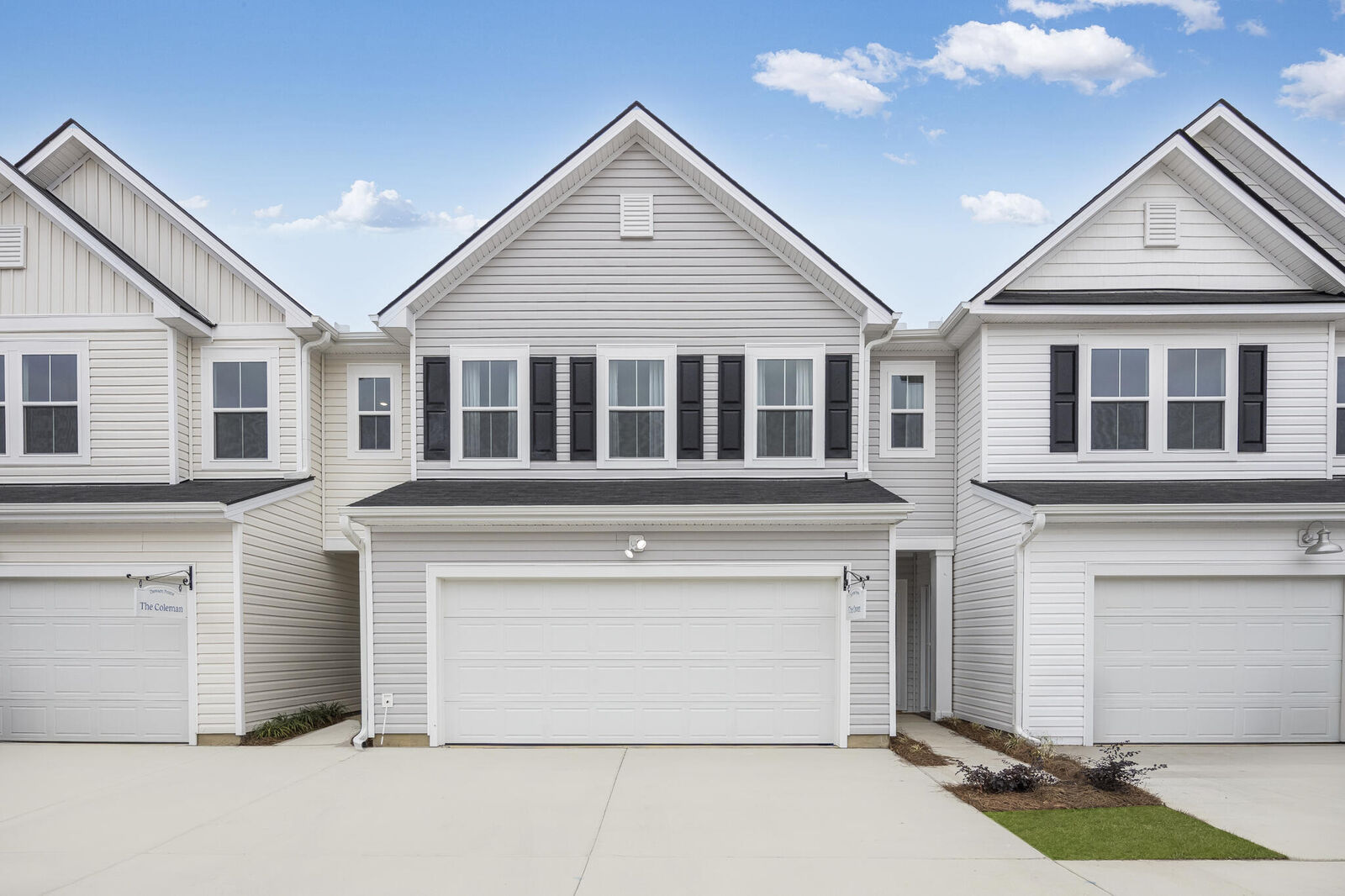 Property Photo: 116 Green Thistle Way SC 29483