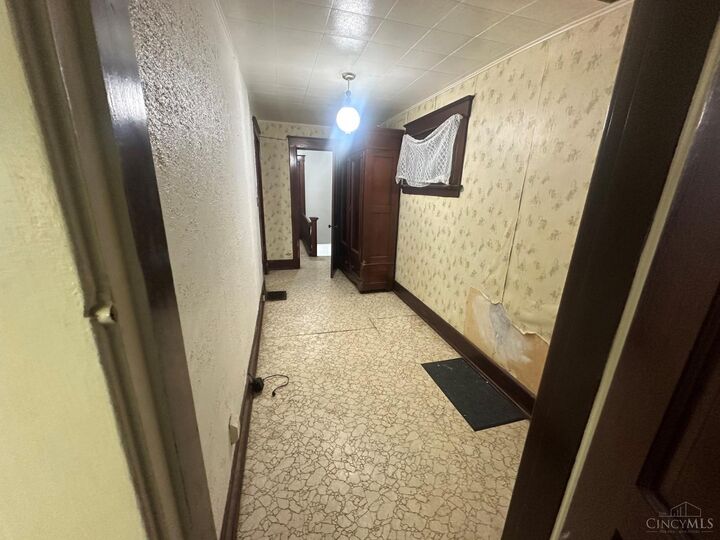 Property Photo: 1216 Carson Avenue OH 45205