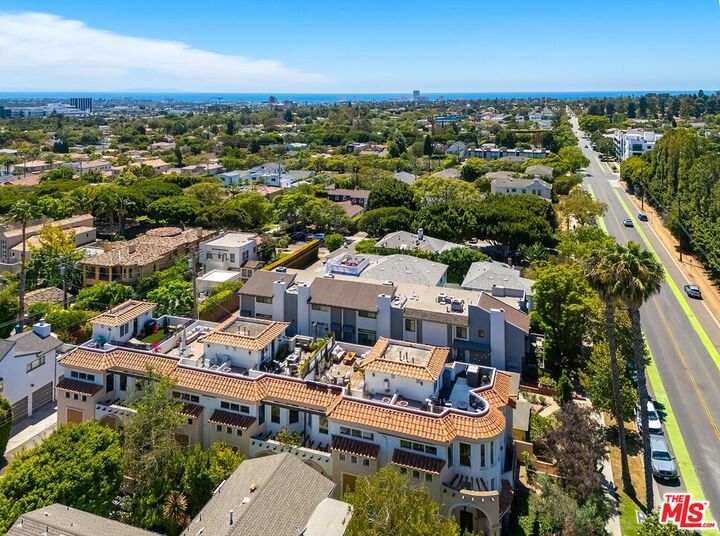 Property Photo:  2922 Montana Ave, Unit D  CA 90403 