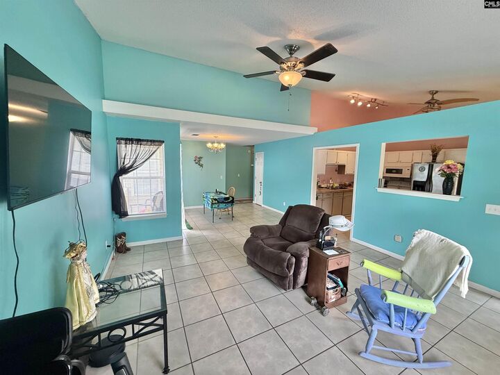 Property Photo:  212 Jaybird  SC 29223 