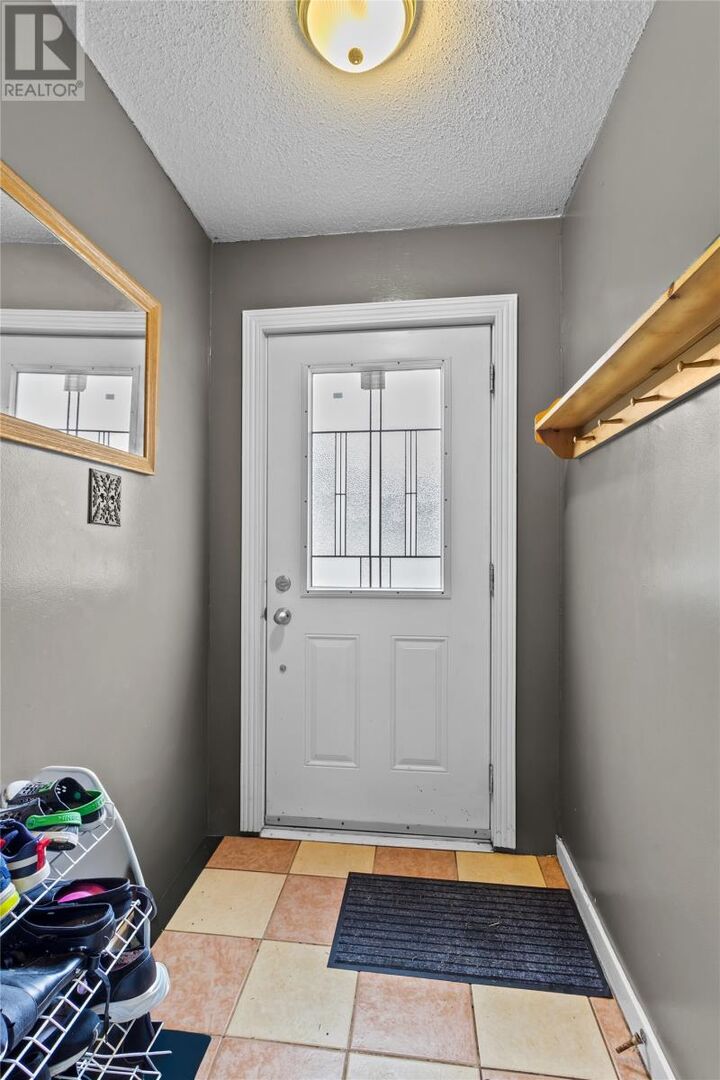 Property Photo:  3 Nightingale Road  NL A1E 2G4 