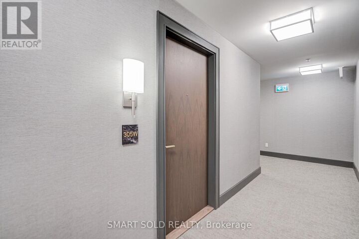 Property Photo:  268 Buchanan Drive 305W  ON L3R 8G9 
