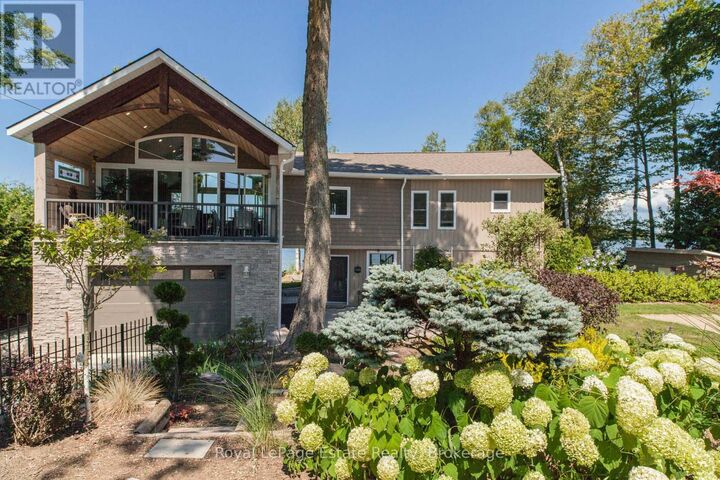 Property Photo:  51 Macdonald Street  ON N0H 1A0 