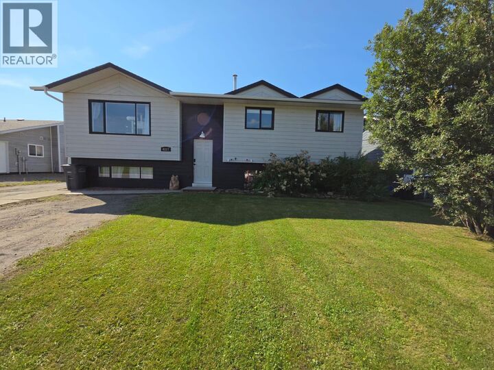 4317 51A Avenue Northeast — photo 1