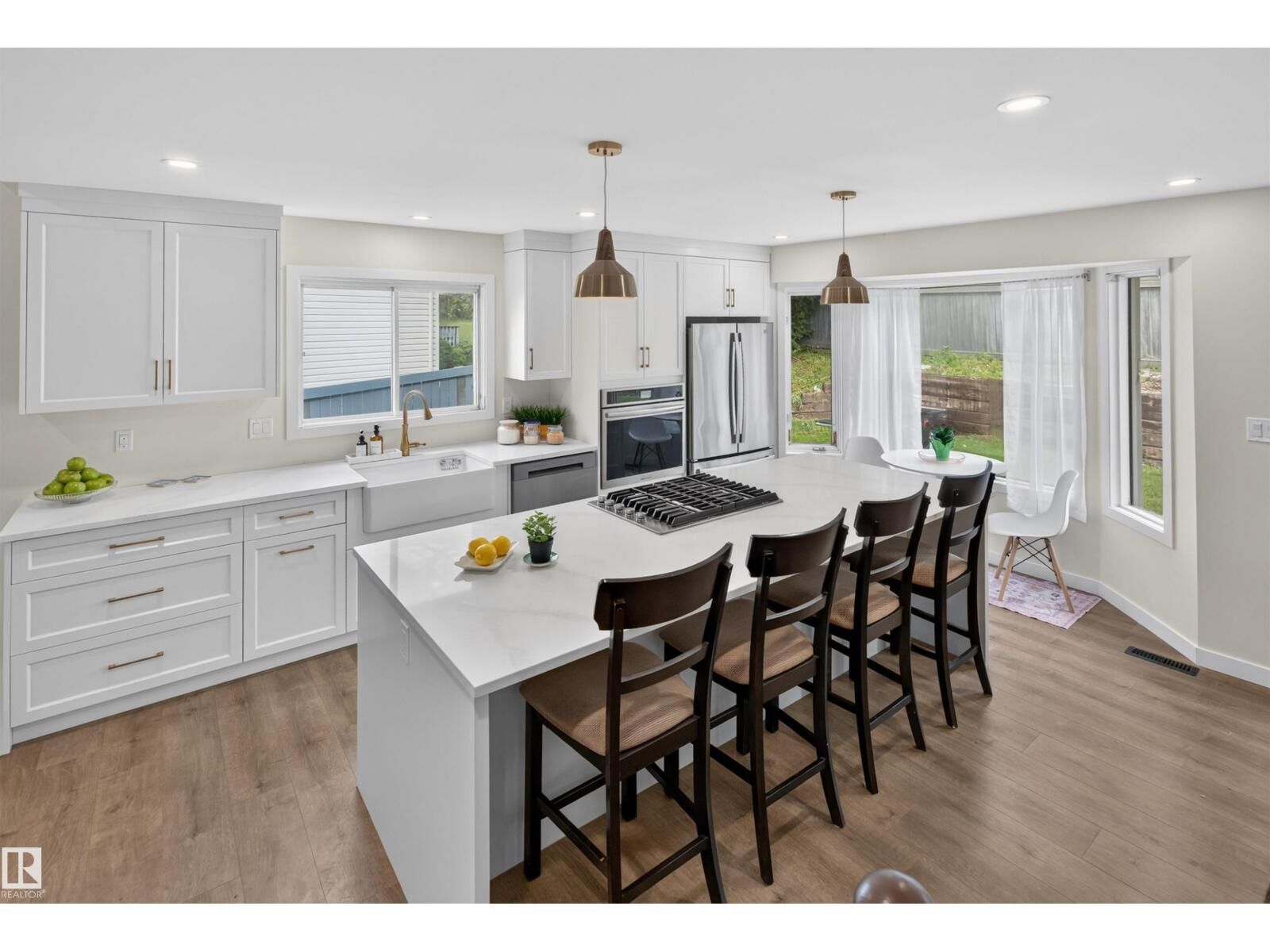 Property Photo: 4216 49 Av AB T4X 1H2