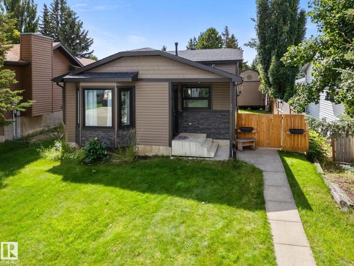 Property Photo:  37 Mathias Av  AB T7X 2S7 