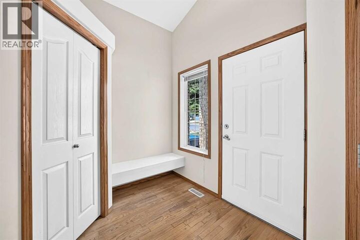 Property Photo: 168 Somerglen Common Southwest AB T2Y 4E8