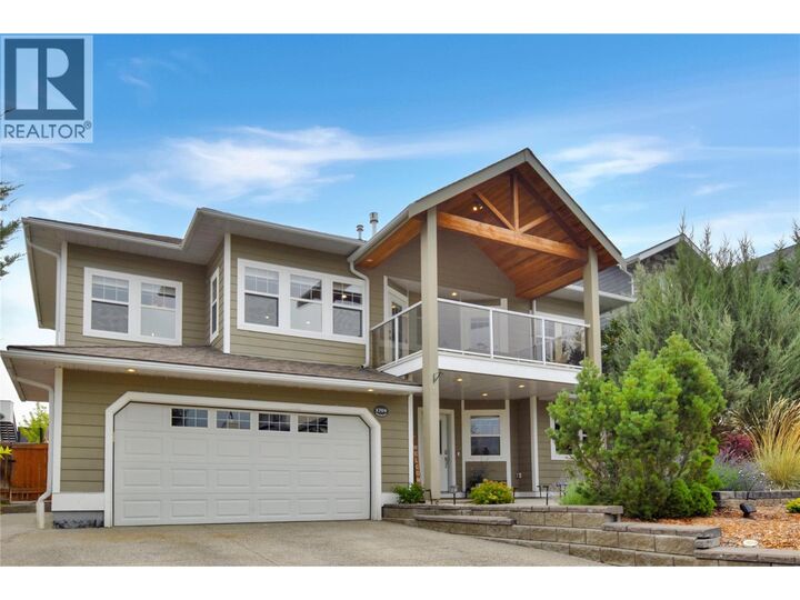 Property Photo: 1704 2nd Ave S Other BC V1C 0A1