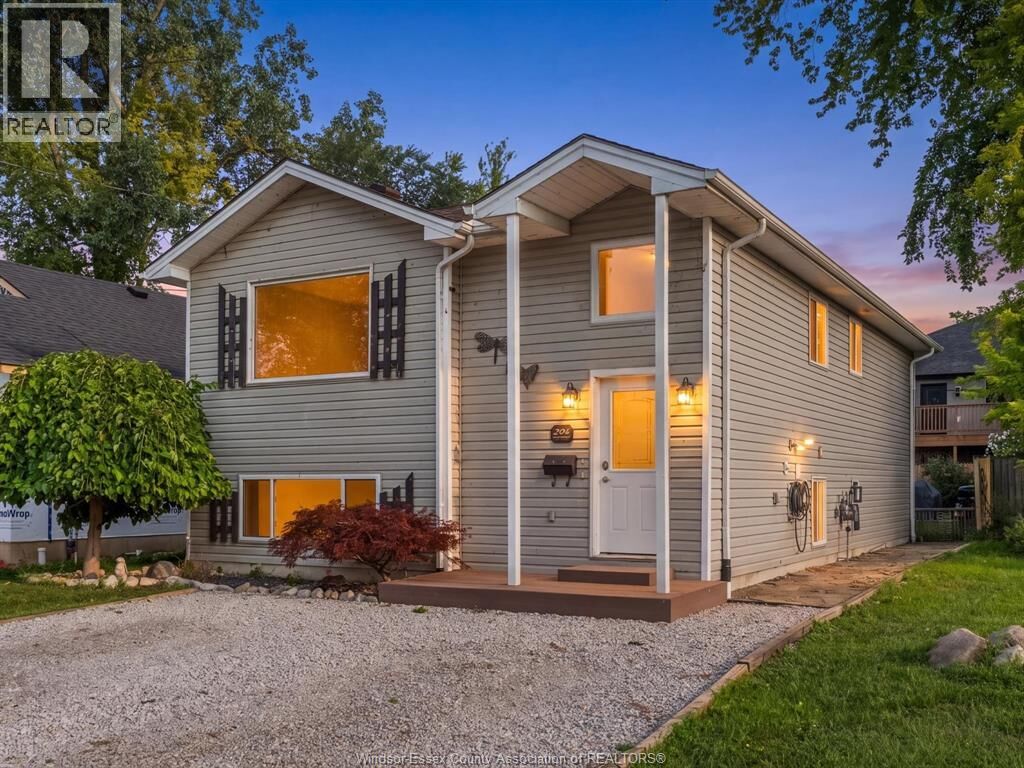Property Photo:  294 Erieview Drive  ON N9Y 1M4 