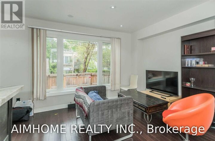 Property Photo: 212 Milan Street Main ON M5A 3Z6