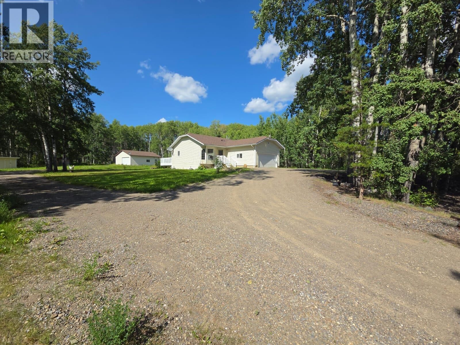 Property Photo: 6708 Currier Road BC V0C 1J0