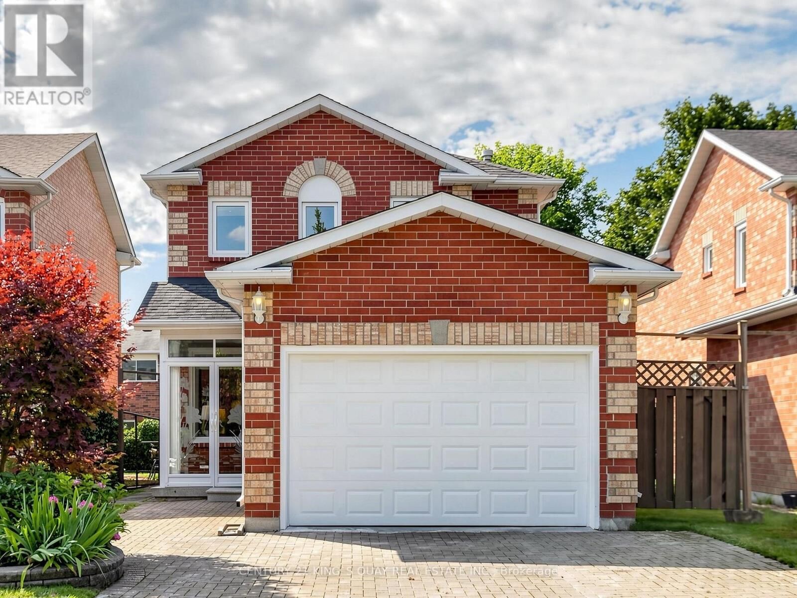 Property Photo: 72 Dunsmore Crescent ON L4C 0C5