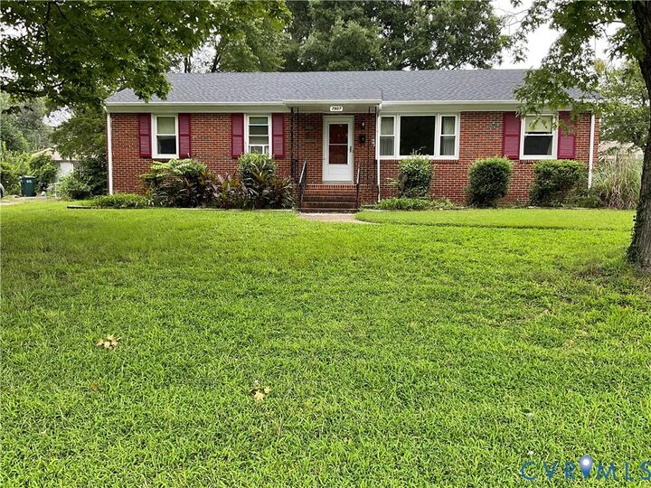 Property Photo:  7907 Topaz Road  VA 23228 