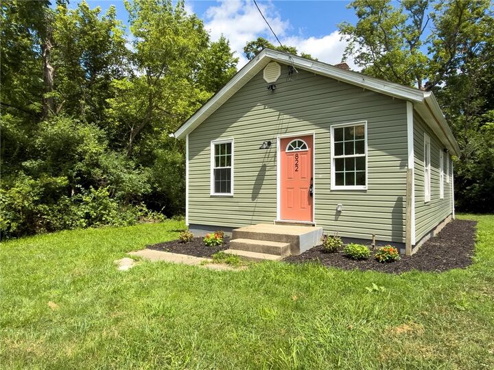 Property Photo: 822 Sunlight Avenue OH 45417