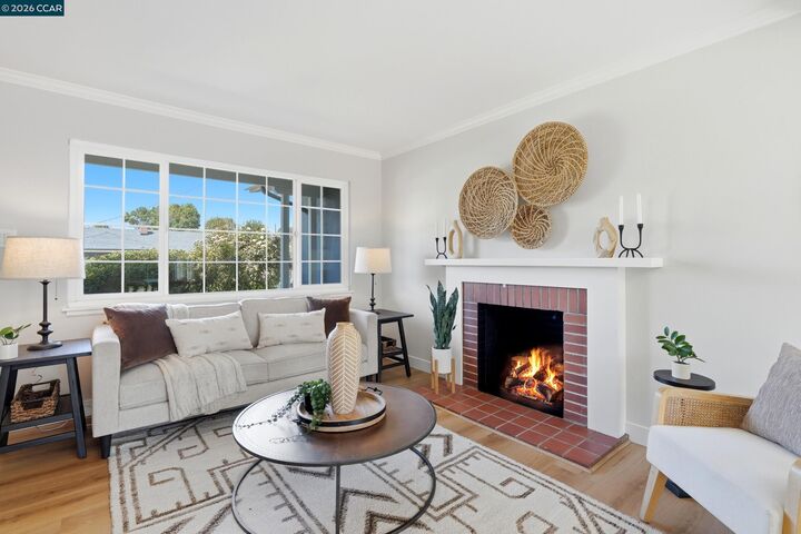 Property Photo: 77 Cleopatra Dr CA 94523