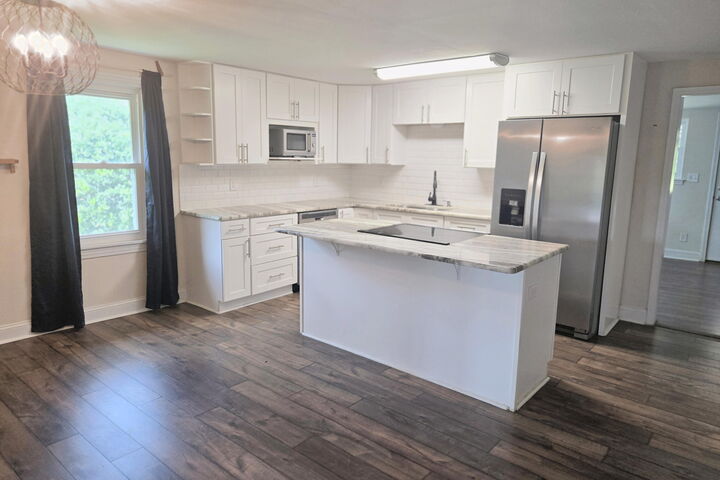 Property Photo: 5921 Jack Stokes Road FL 32531