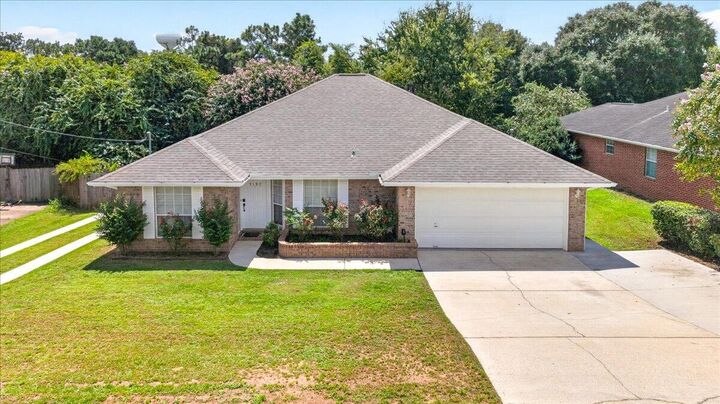 Property Photo:  5197 Whitehurst Lane  FL 32536 