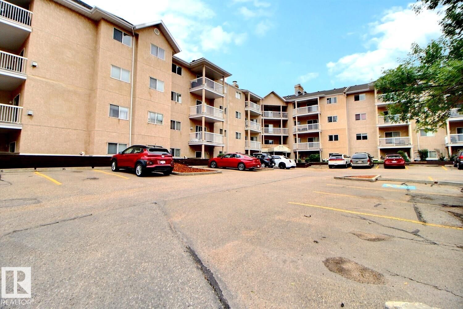 Property Photo: 4220 139 Avenue NW 411 AB T5Y 2W6