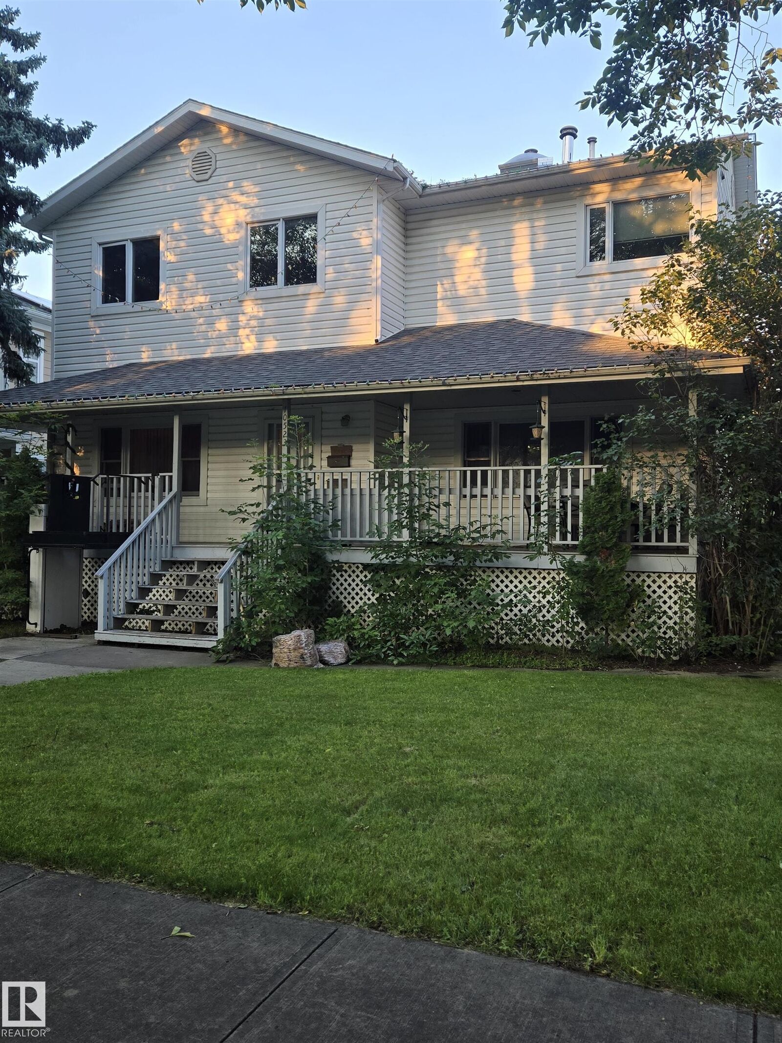 Property Photo: 10523 135 Street NW AB T5N 2C8