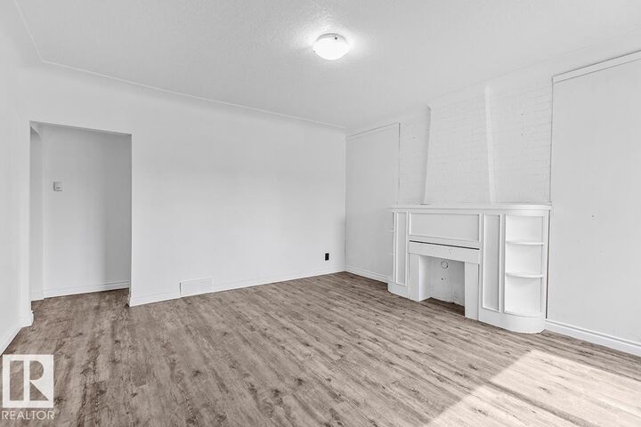 Property Photo: 4808 45 Avenue AB T0E 0T0