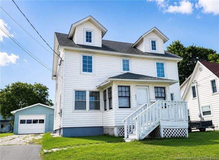 222 York Street — photo 1