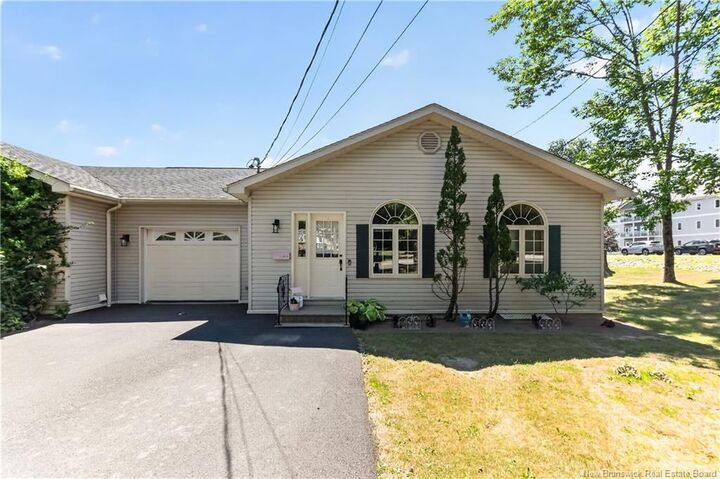 61 Prince William St A — photo 1
