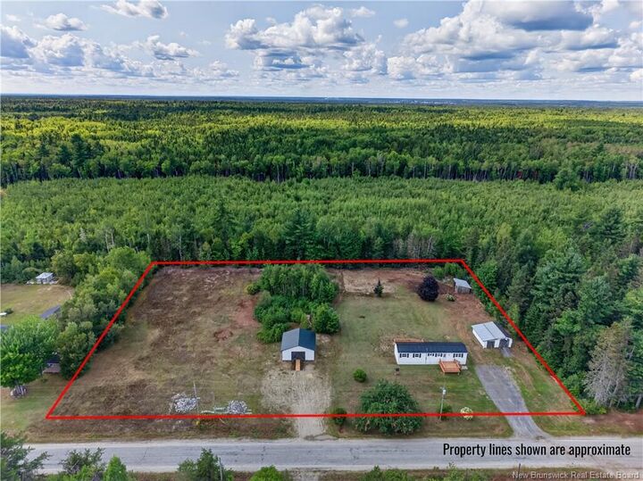 Property Photo: 132 Macdonald Road NB E1N 5J1