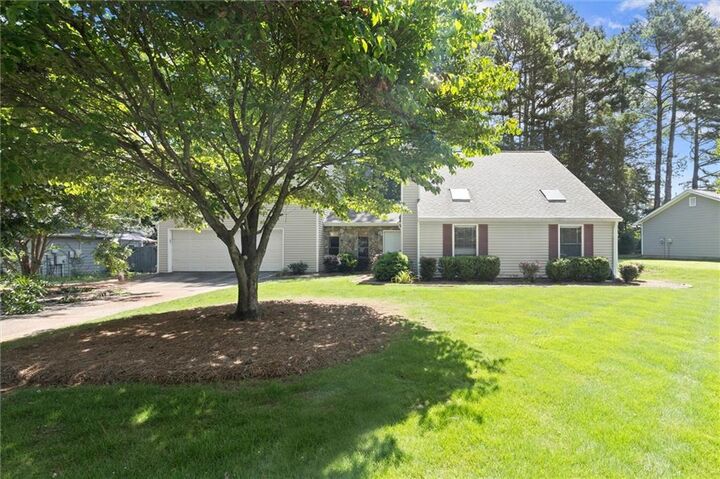 Property Photo: 2272 Macby Drive GA 30066