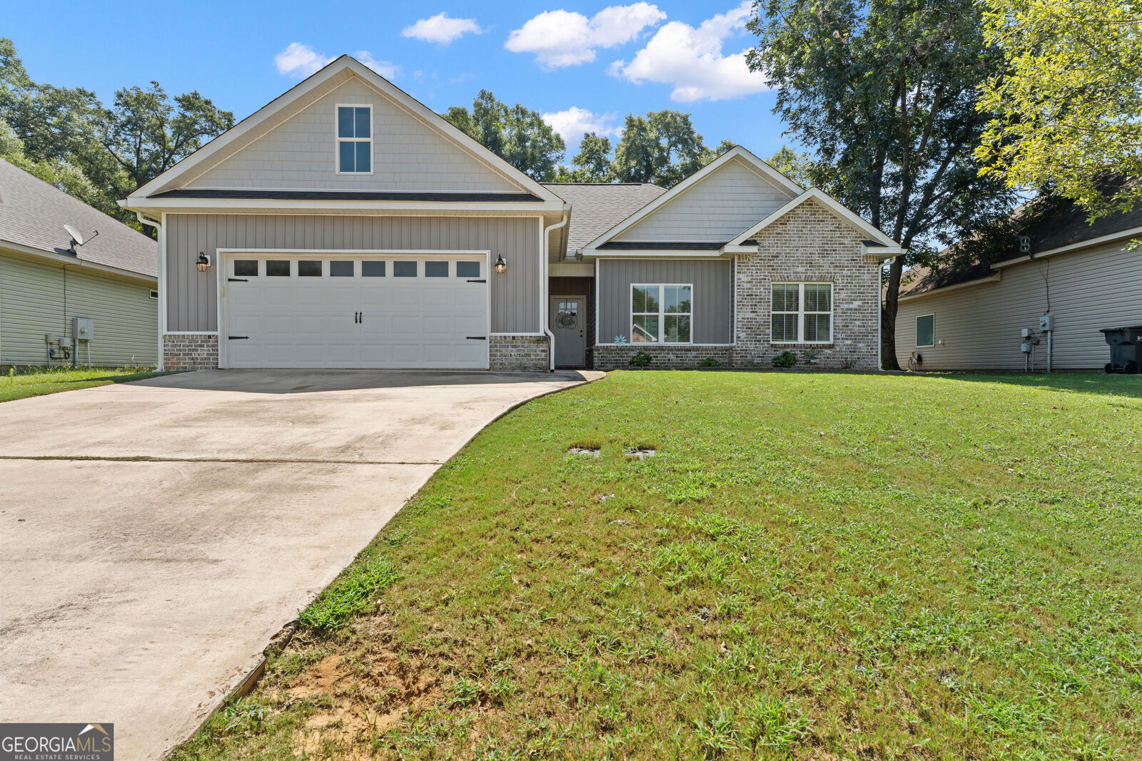 Property Photo:  204 Dennard Drive  GA 31069 