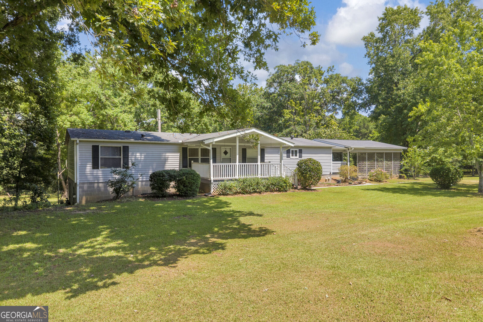 Property Photo: 1432 Tobe Wells Road GA 30635