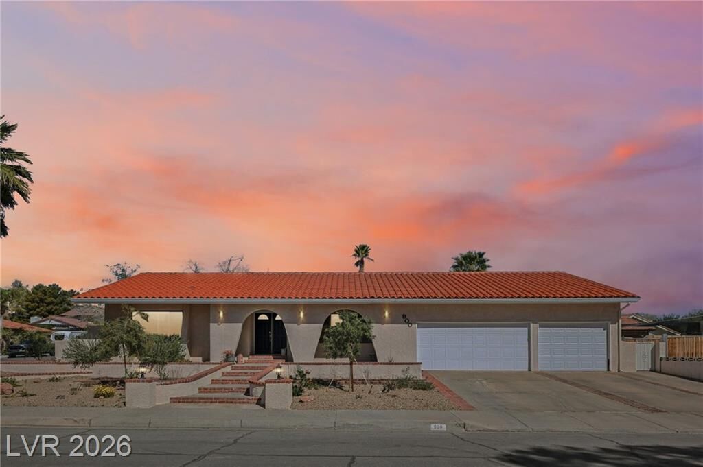 Property Photo: 900 Fairway Drive NV 89005