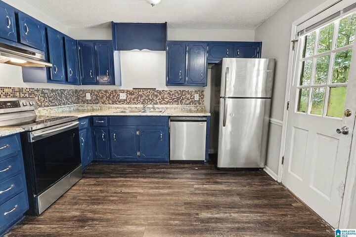Property Photo:  749 Nytol Circle  AL 35210 