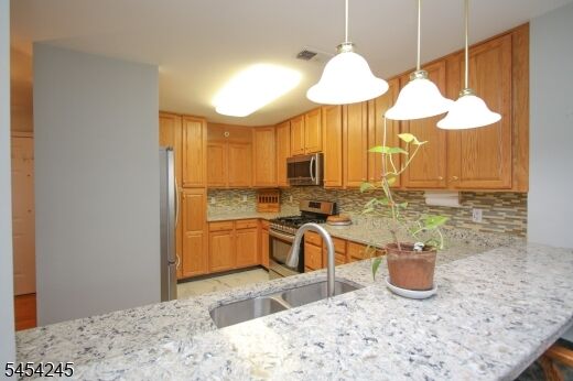Property Photo:  10 Redspire Dr 00  NJ 07083 