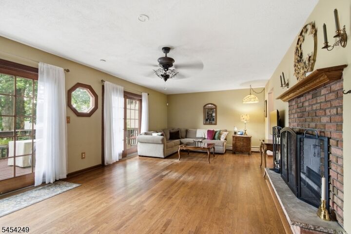 Property Photo:  32 W Lakeview Trl  NJ 07885 
