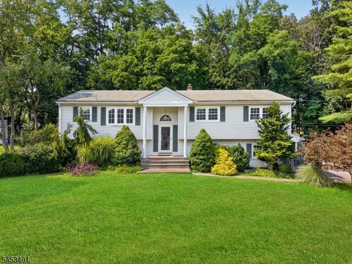 Property Photo:  13 Friar Way  NJ 07470 