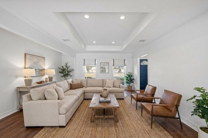 Property Photo: 10151 Brinwood Drive TX 77043