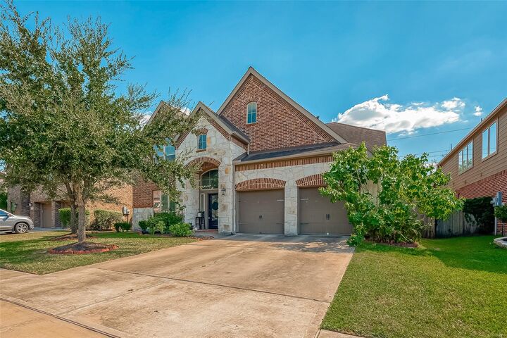 Property Photo:  12604 Floral Park Lane  TX 77584 