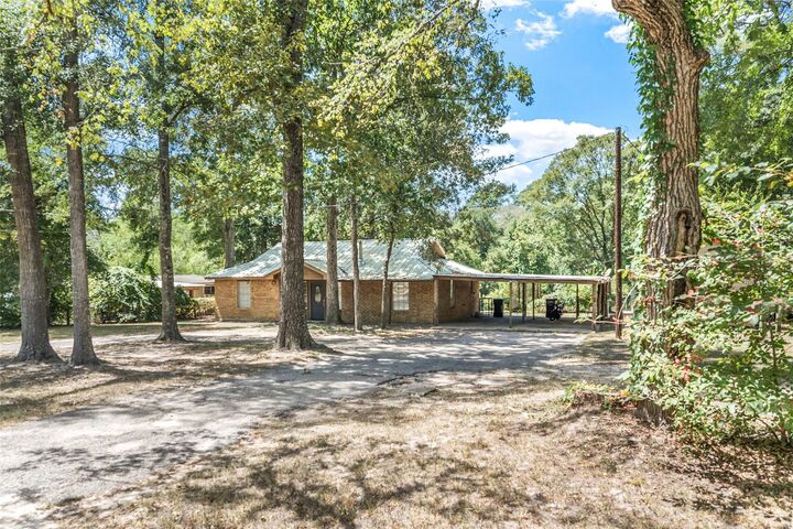 Property Photo: 11673 Robin Lane TX 77303