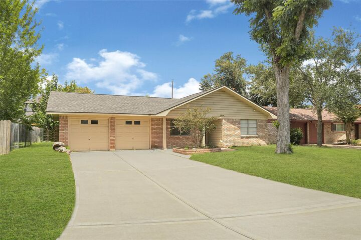 Property Photo: 9524 Truscon Drive TX 77080