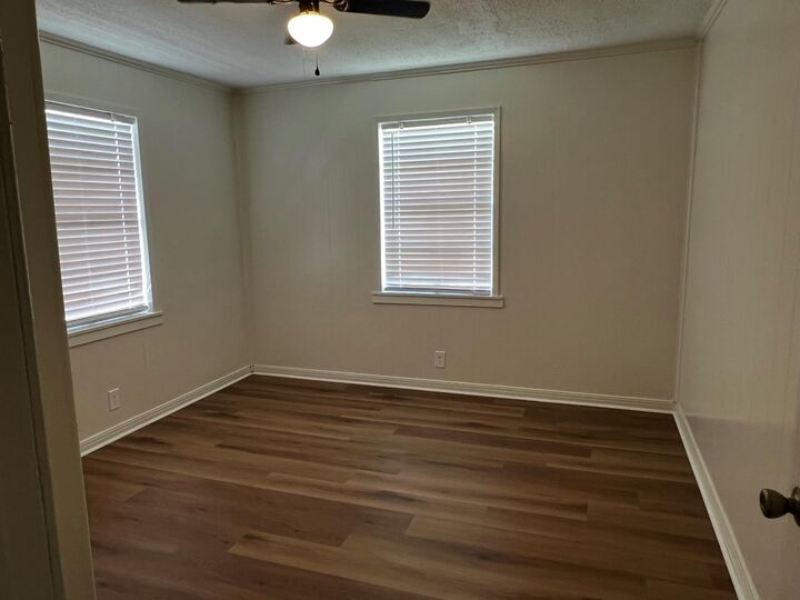 Property Photo: 2840 Hebert Street TX 77705