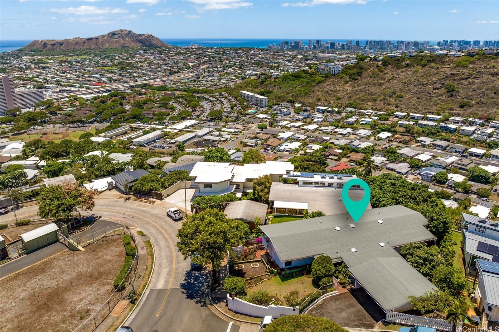 Property Photo: 1688 Halekoa Drive HI 96821