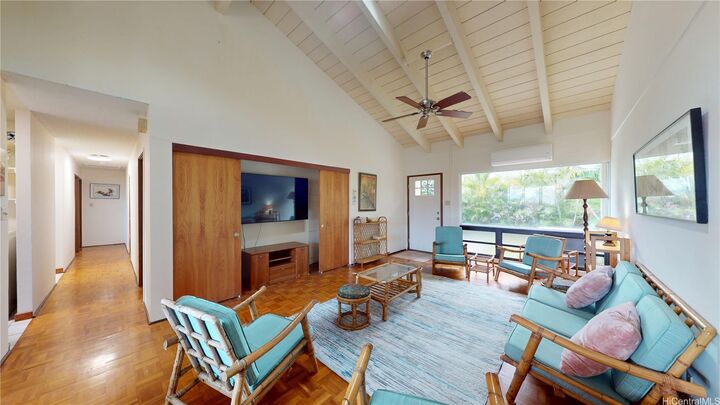 Property Photo:  663 Kalaau Place  HI 96821 