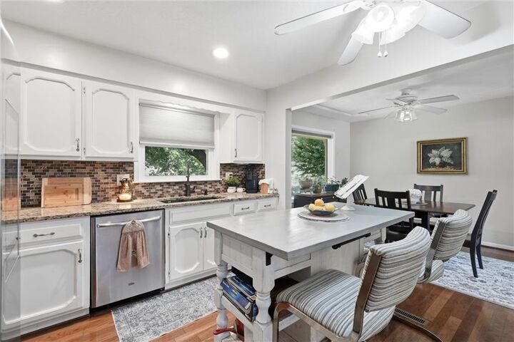 Property Photo:  14224 S Cottonwood Drive  KS 66062 