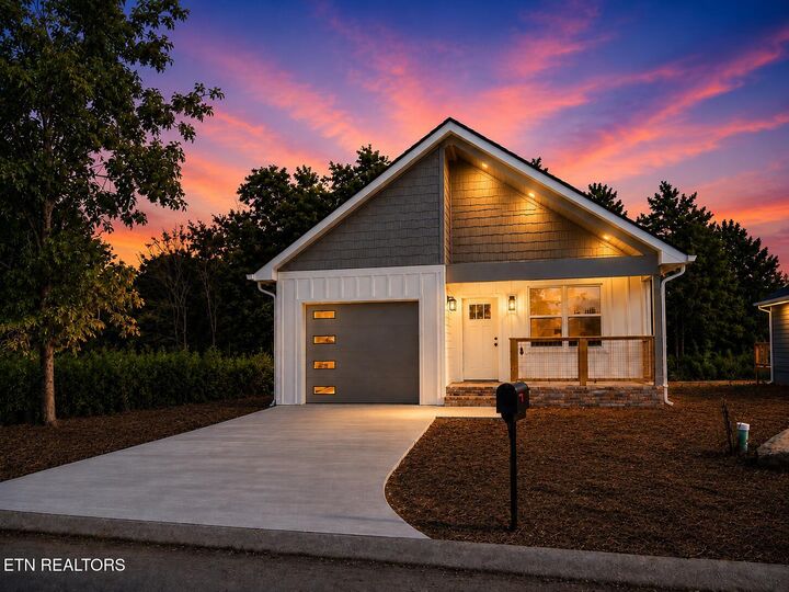 Property Photo: 2506 Limestone Court TN 37876