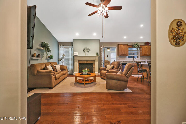 Property Photo: 115 Glenwood Drive TN 38558