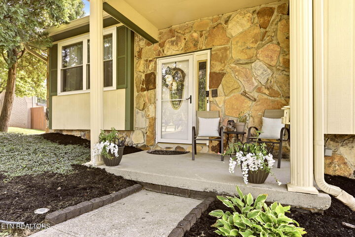 Property Photo:  11336 Twin View Drive  TN 37932 