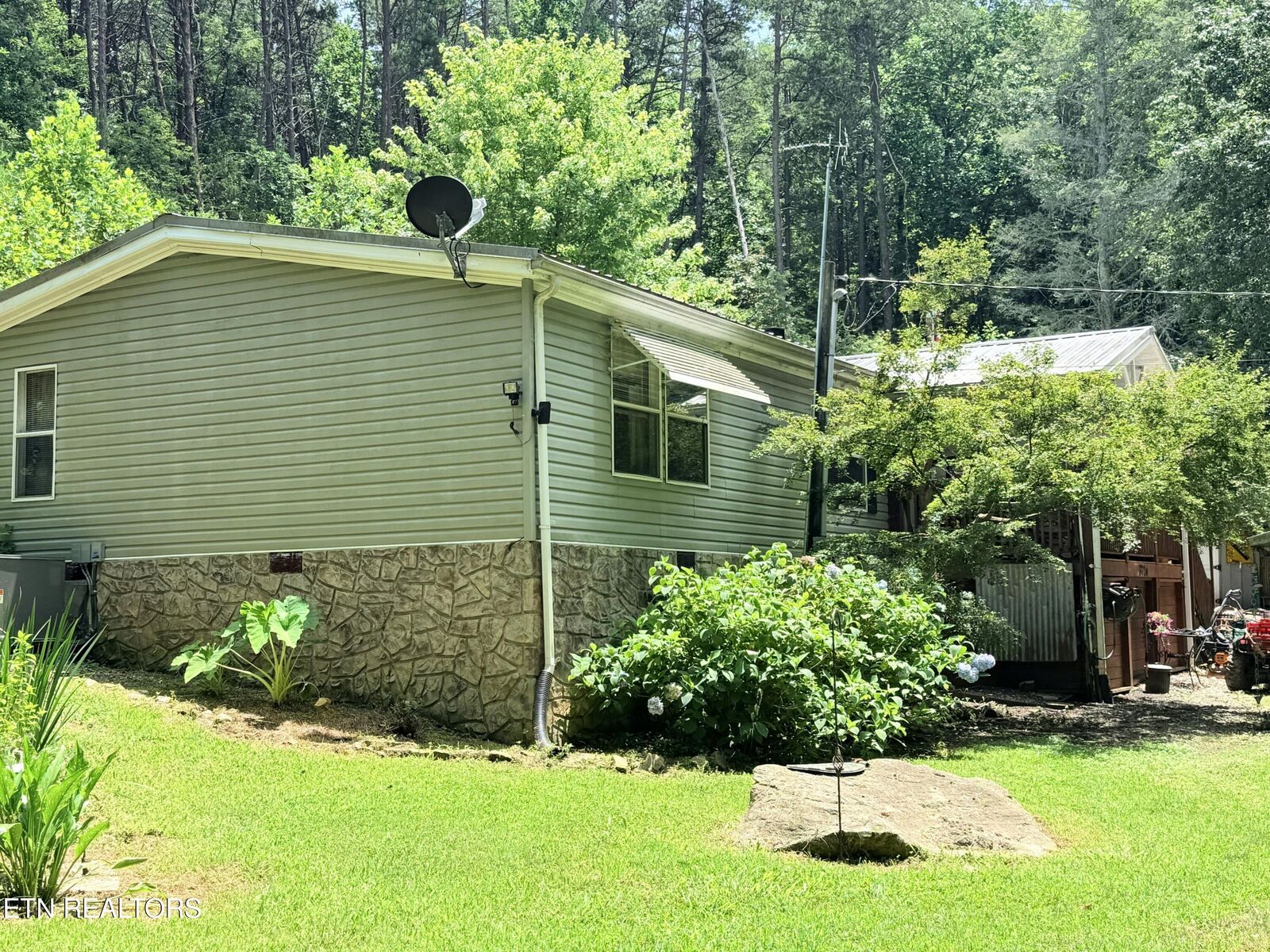 Property Photo: 3726 Clayton Way TN 37876