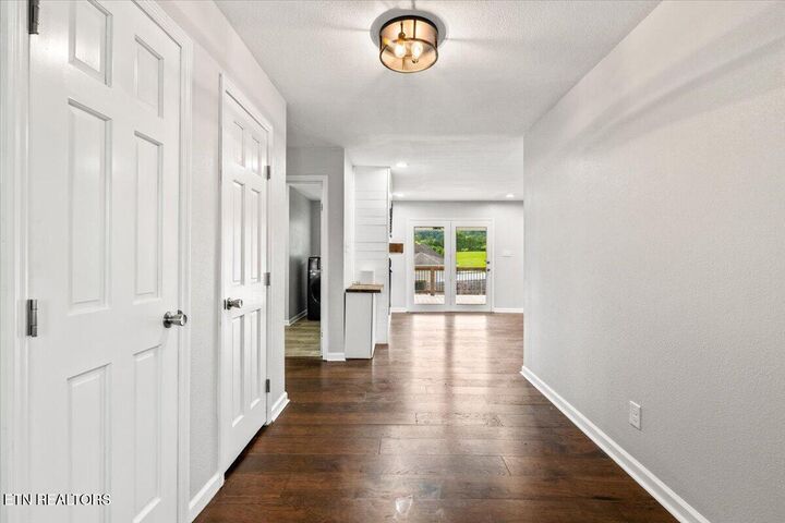Property Photo: 334 Indian Mound Circle TN 37757